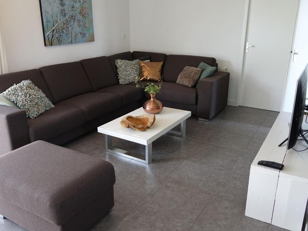 Lush Holiday Home In Earnew Ld Earnewâld Exterior foto